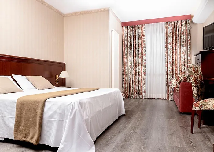 Hotel Poli