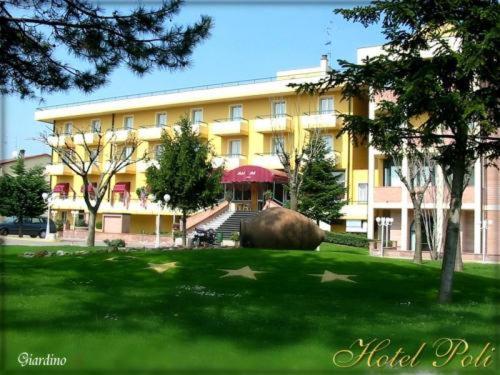 Poli Hotel