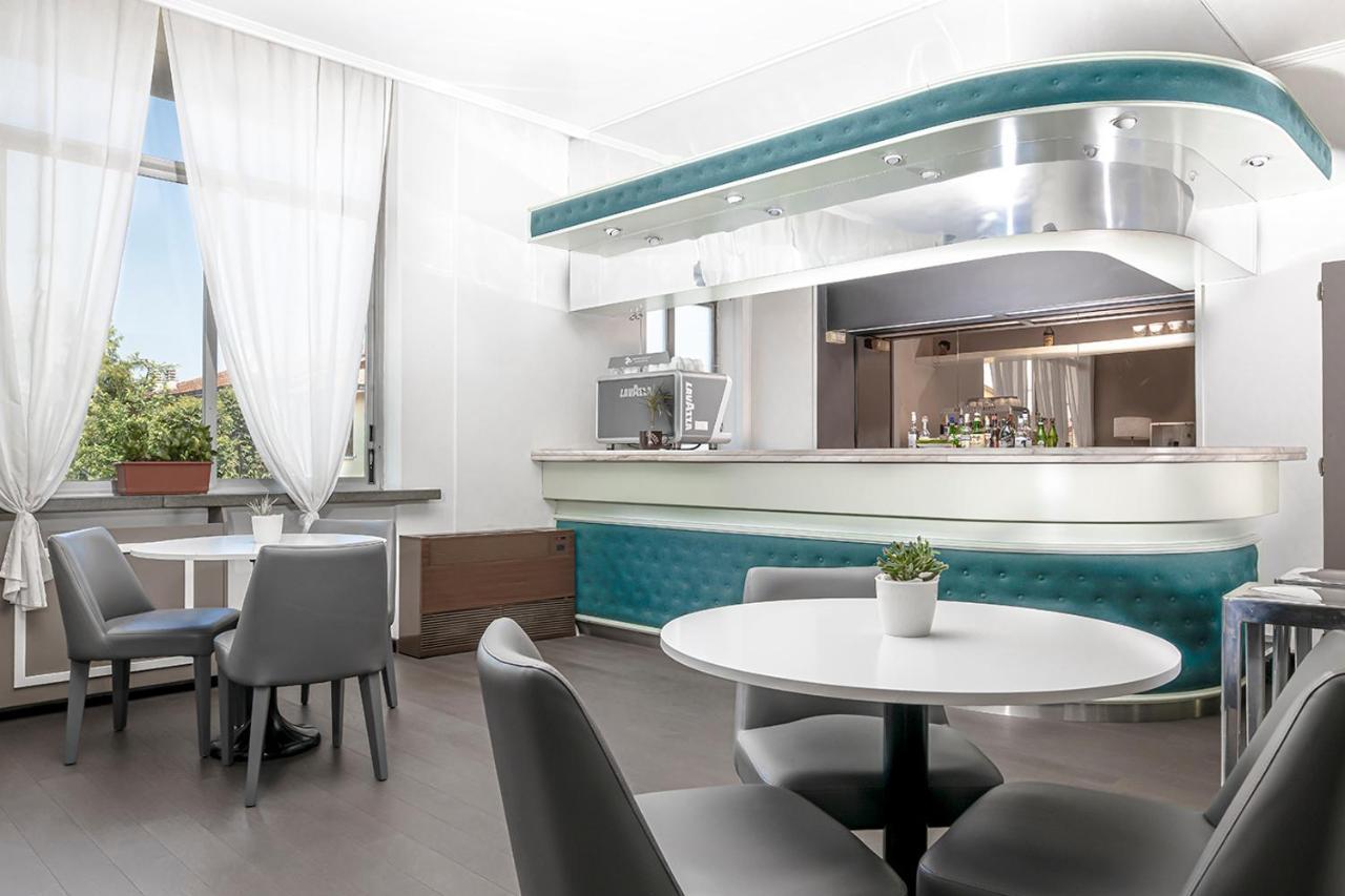 Hotel Poli 3*